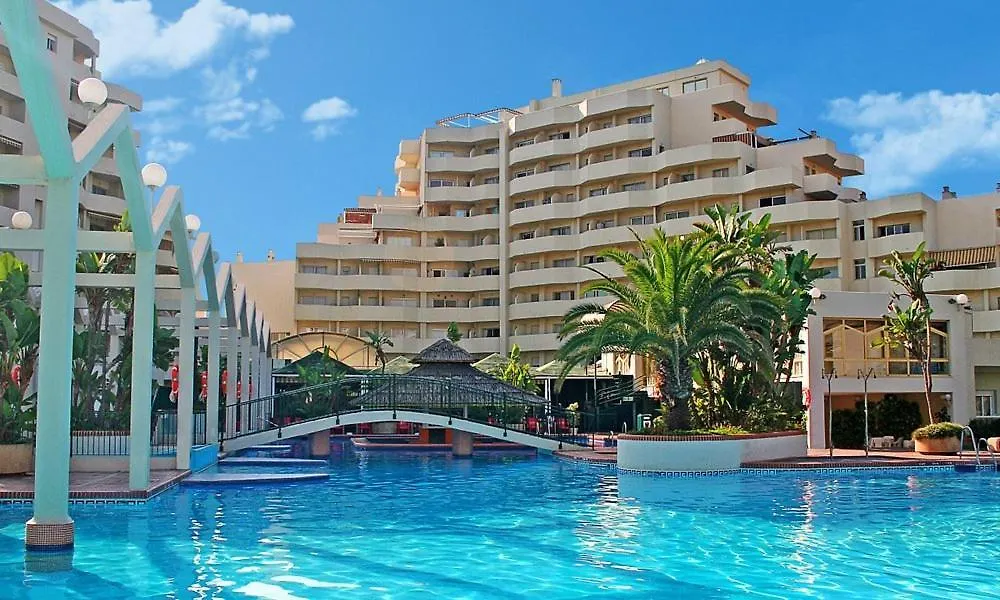 בנאלמדנה Benalbeach Bliss Seafront Retreat With Balcony דירה