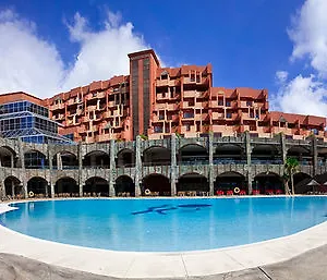 Hotel World, Benalmádena